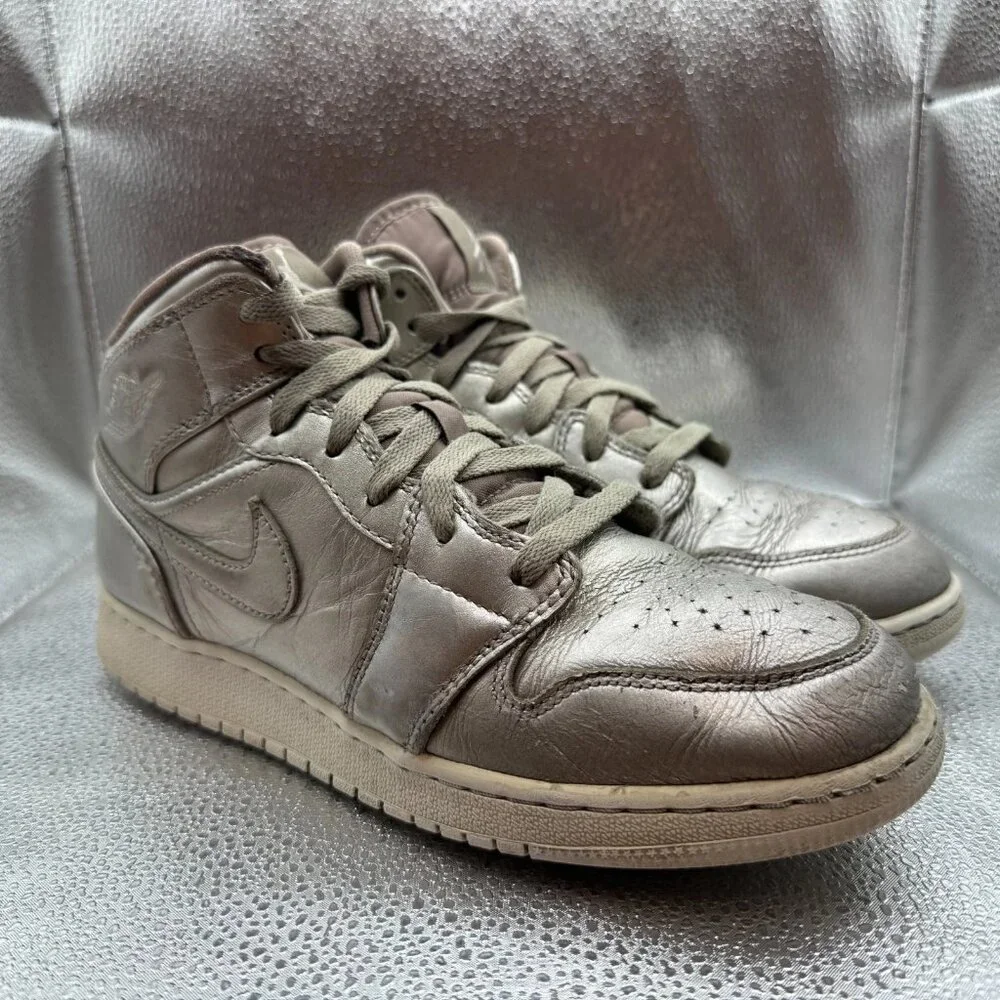 Size 7Y - Nike Air Jordan 1‎ AJ1 Mid GS Sepia Stone Noble Gold Kids Silver Shoes